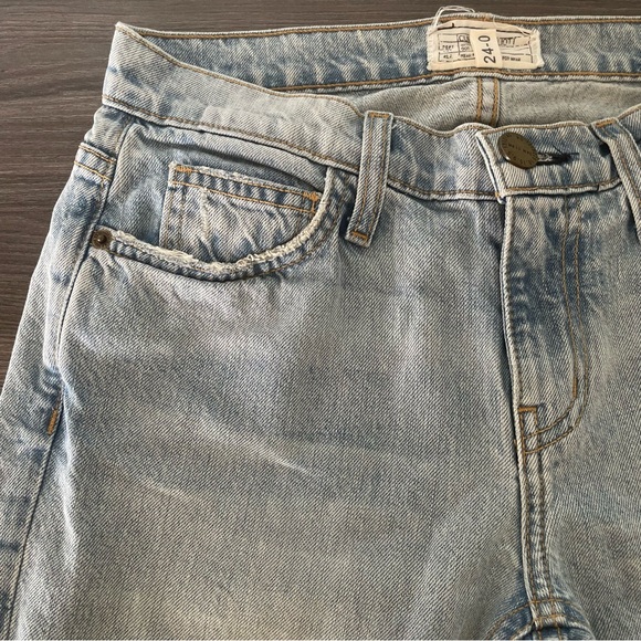 Current/Elliott The Cropped Straight Mid Rise Light Blue Jeans - Picture 6 of 14
